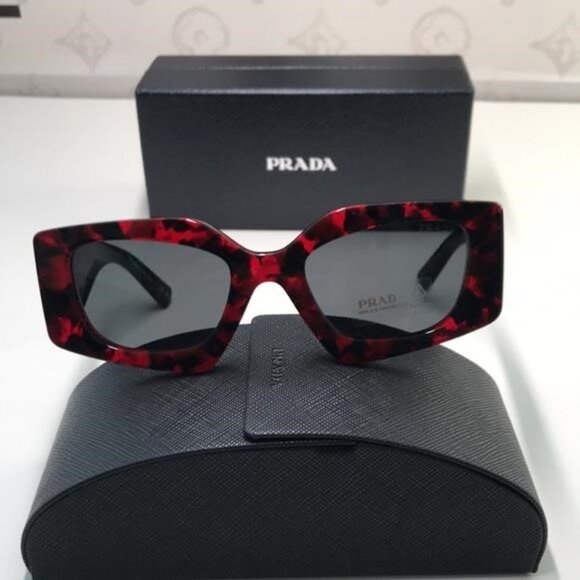 New Authentic Prada Red Tortoise Shell Sunglasses - Picture 4 of 13